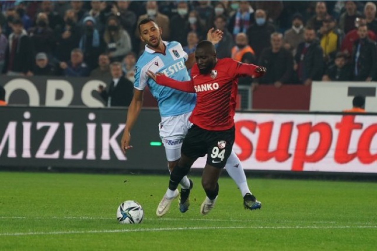 Trabzon'da tartışılan karar: Gaziantep'ten Suat Arslanboğa'ya tepki VAR!