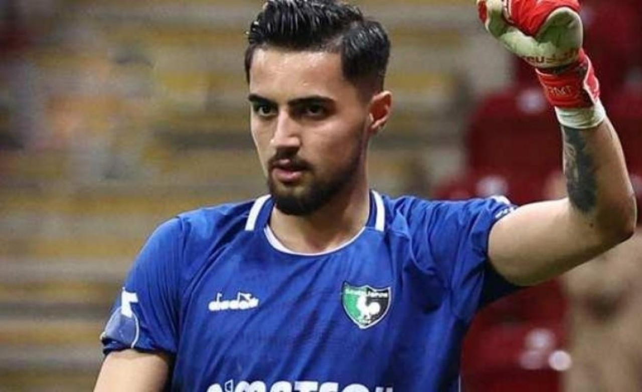 19 kurtarış yaptı,  1 de gol atarak Galatasaray'ı yıktı: Denizlisporlu Abdulkadir Sünger kimdir?