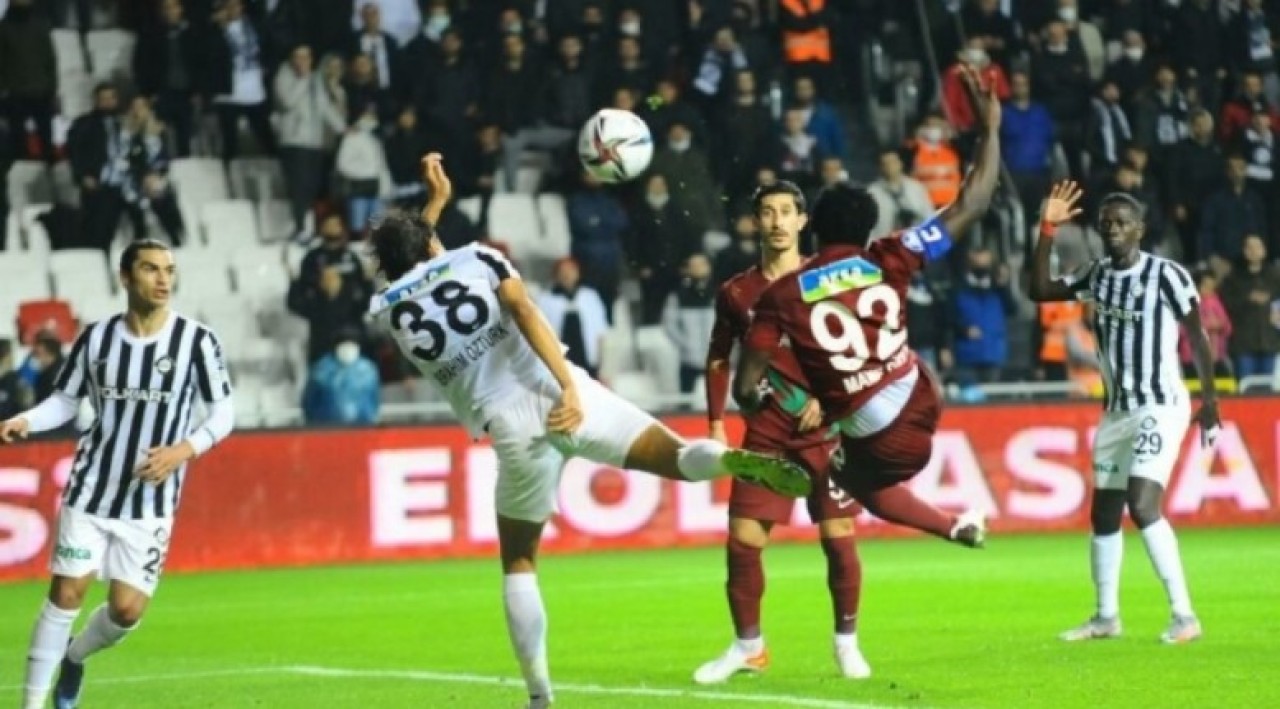 Altay-Hatayspor: Alsancak Mustafa Denizli Stadı'nda Mustafa Denizli'ye büyük şok!