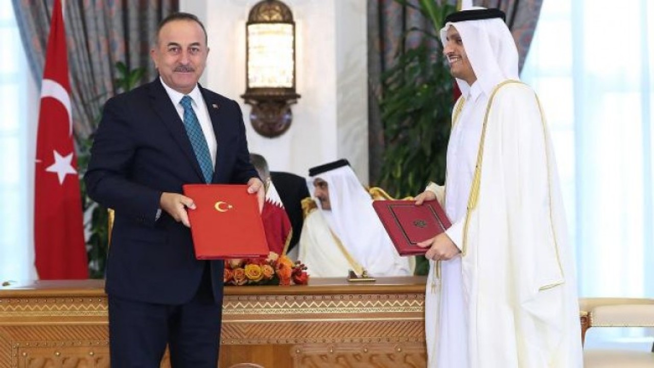 Çavuşoğlu ile görüşen Katarlı bakandan flaş Türkiye açıklaması!