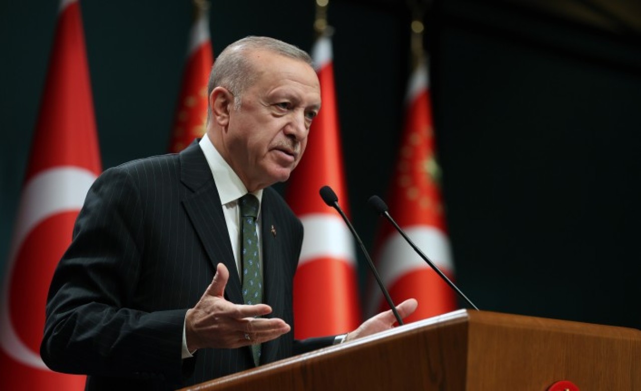 Cumhurbaşkanı Erdoğan: Artık hiçbir vatandaşımızın mevduatını TL'den dövize geçirmesine ihtiyaç kalmayacak!