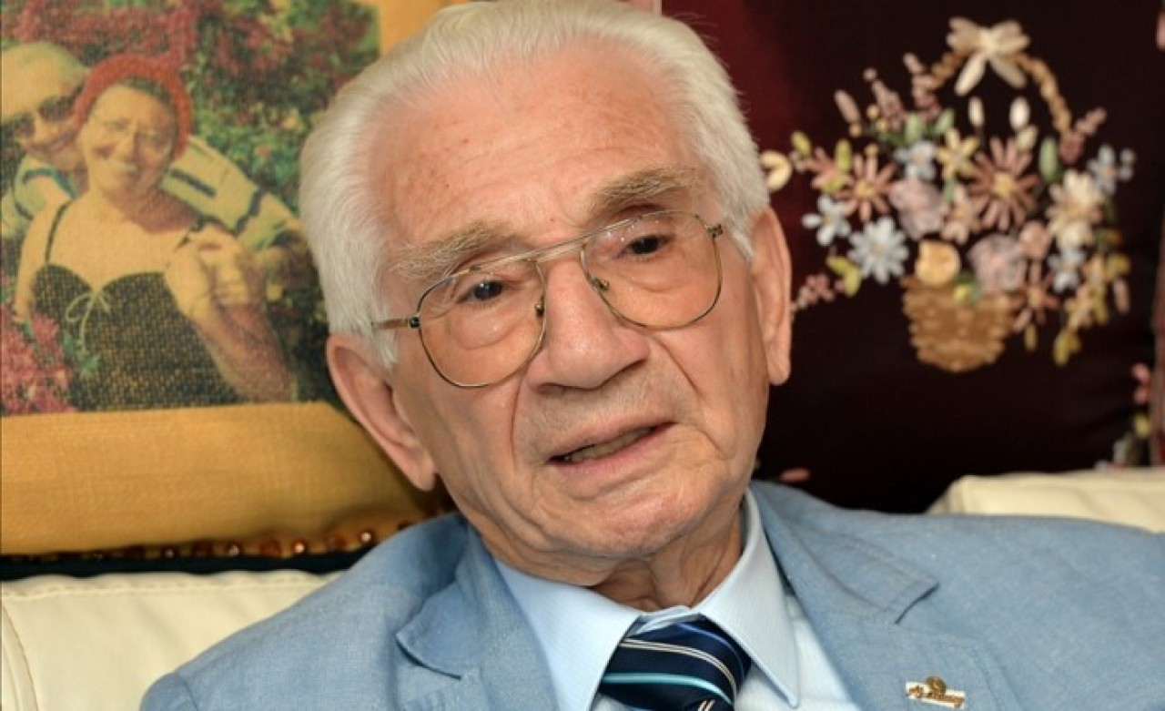 Devlet sanatçısı Prof. Dr. Alaeddin Yavaşca vefat etti!  Alaeddin Yavaşca kimdir?