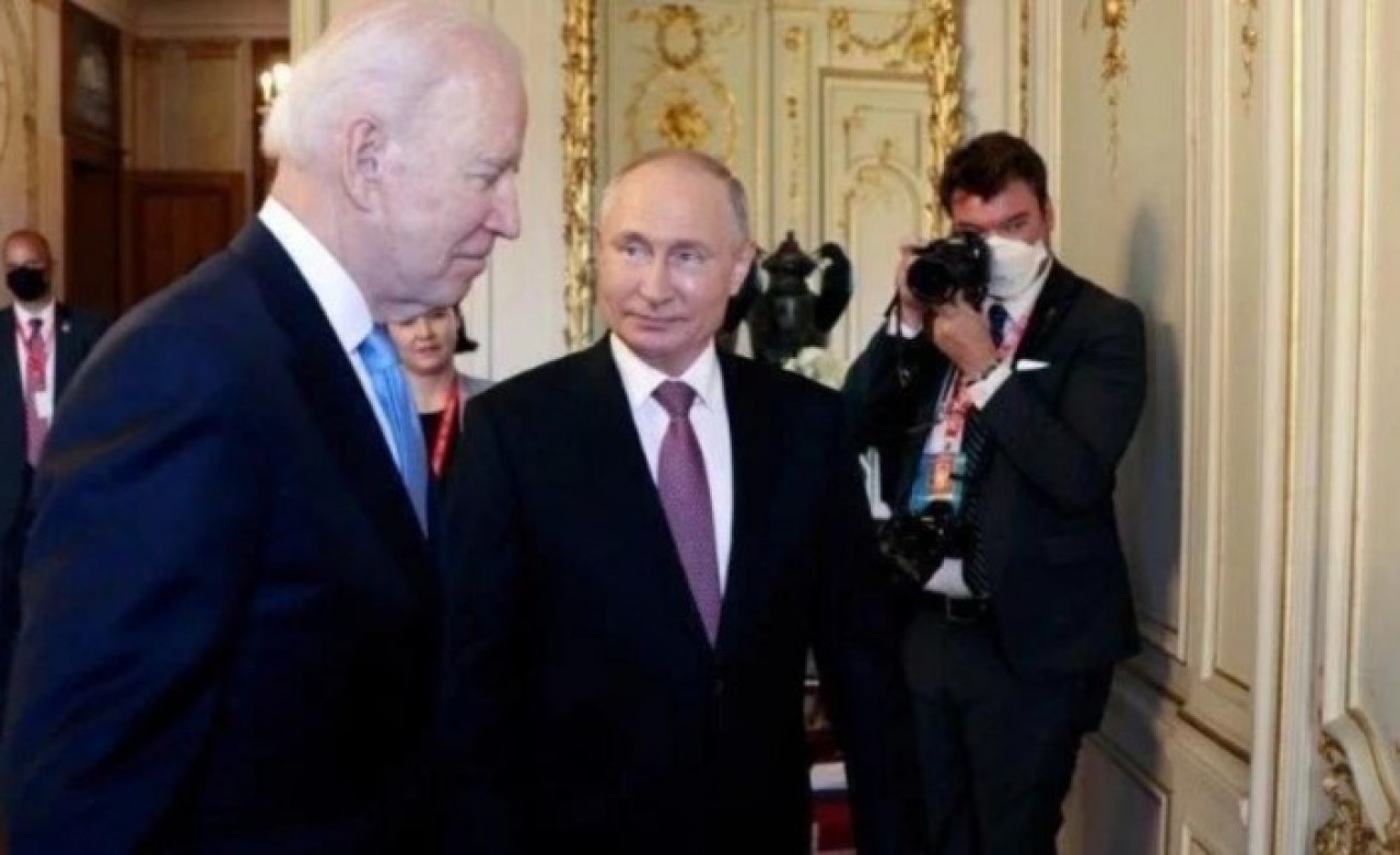 Dünyanın gözünü çevirdiği zirve sona erdi: Biden ve Putin herkesi ters köşeye yatırdı