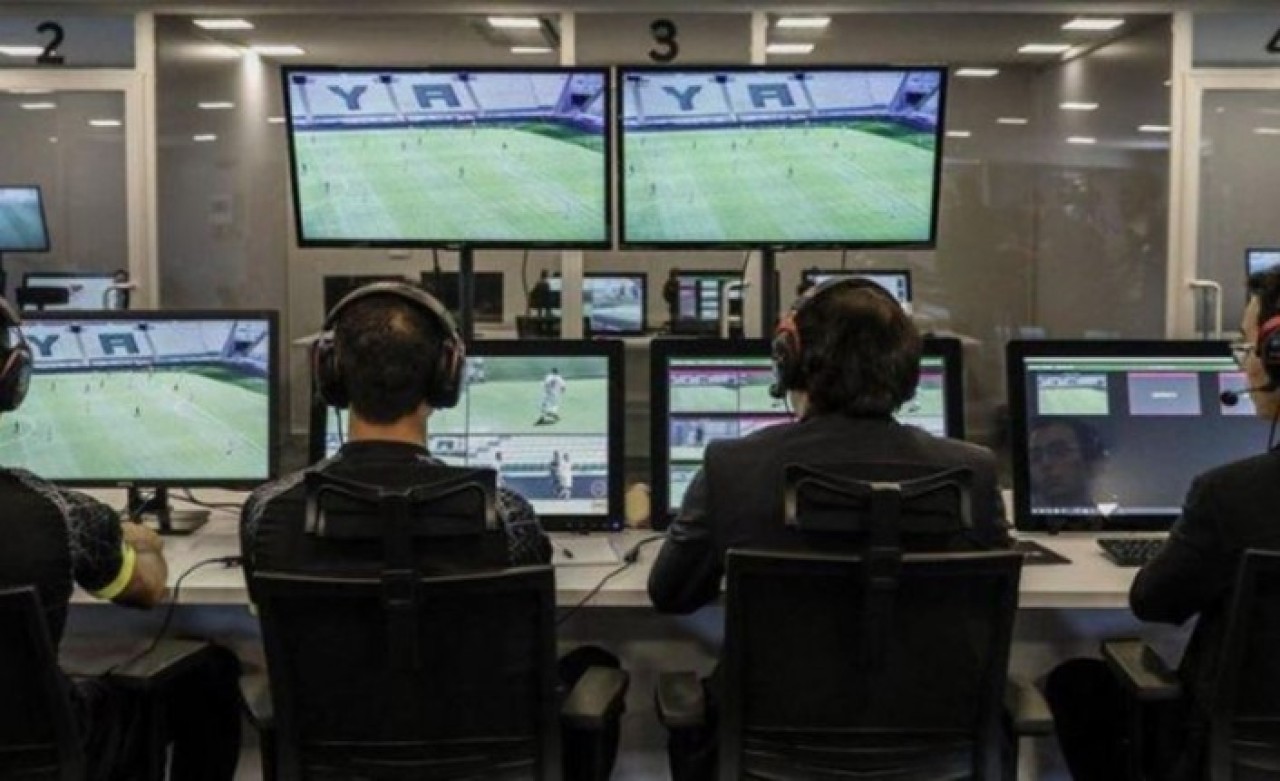 Fenerbahçe-Beşiktaş derbisinin VAR hakemi belli oldu