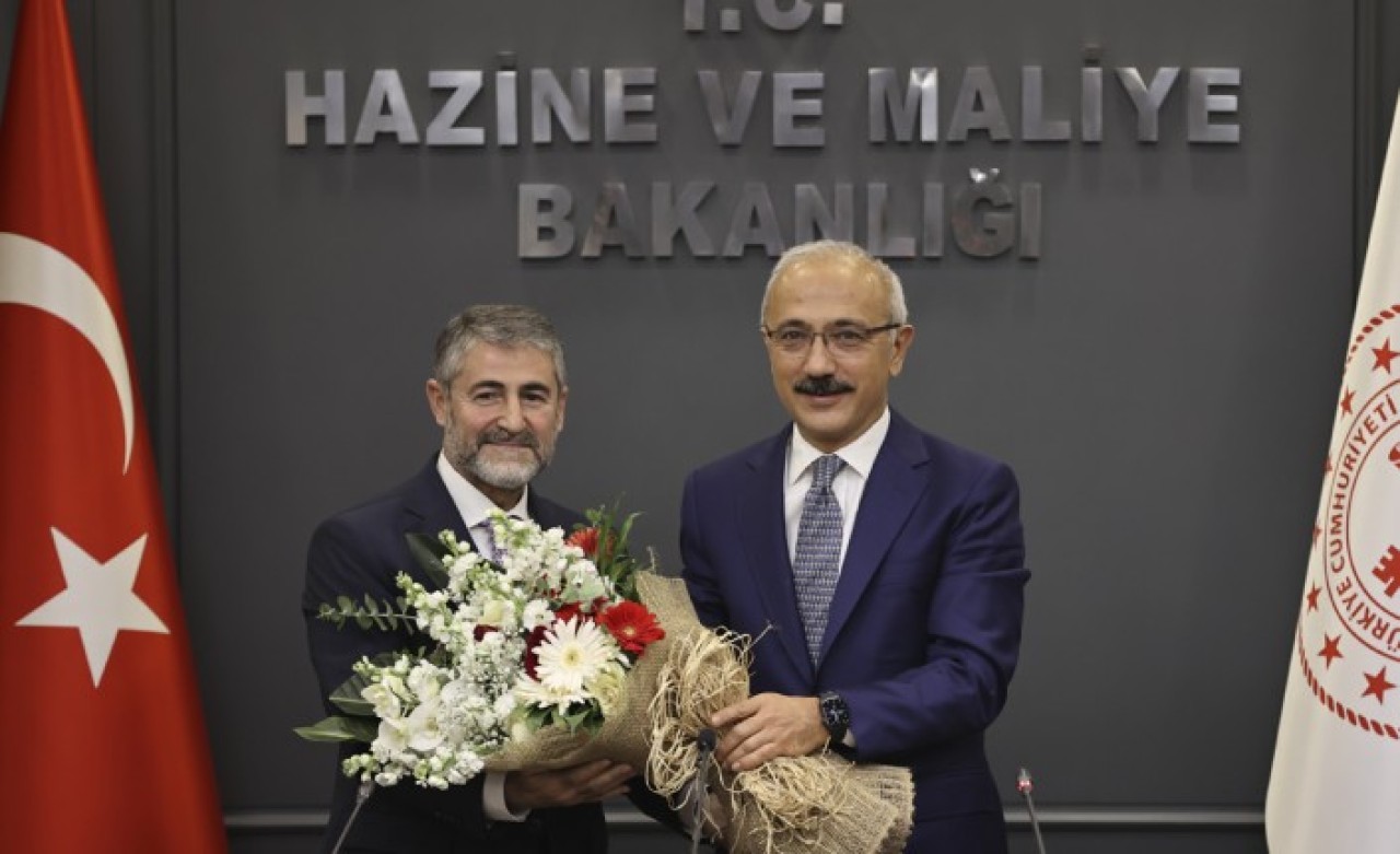 Hazine ve Maliye Bakanı Nebati'den flaş faiz açıklaması