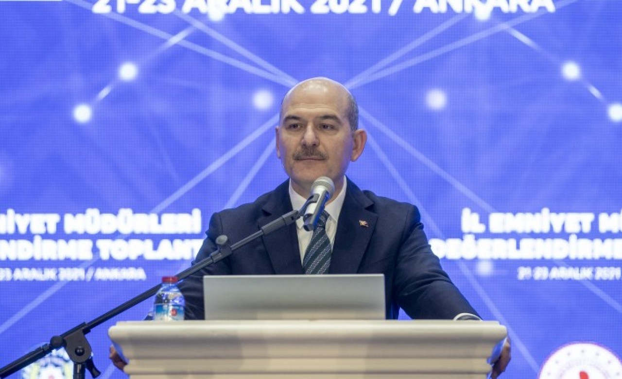 İçişleri Bakanı Soylu'dan flaş açıklama: Alenen casusluk yapıyorlar!