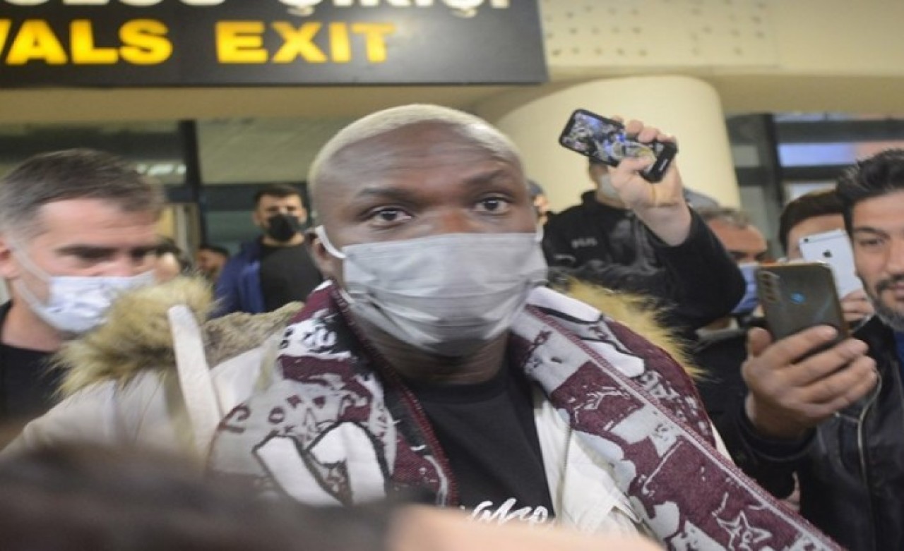 Maliyeti dudak uçuklattı: Trabzonspor,  Kouassi ile 3.5 yıllık anlaştı