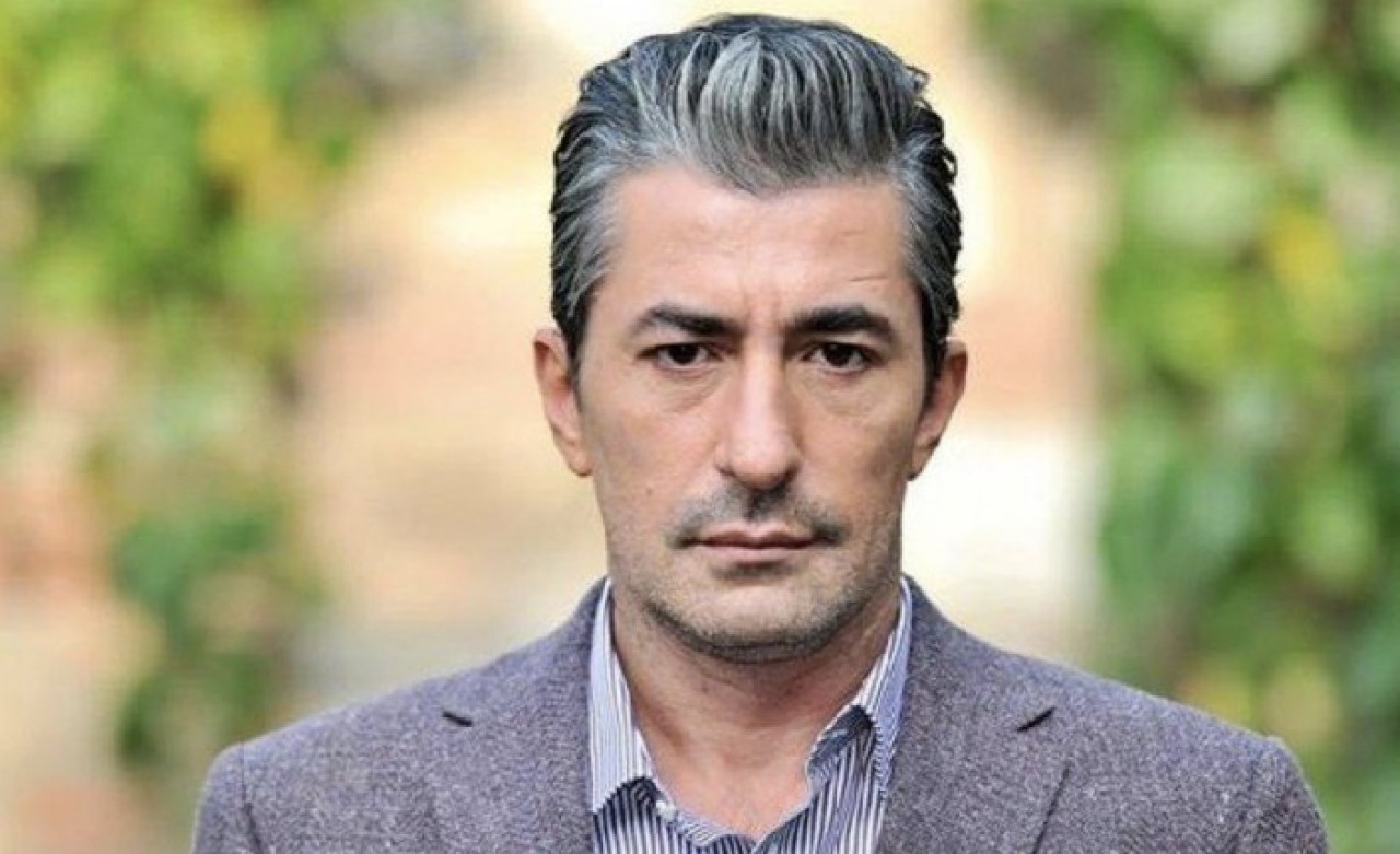 Oyuncu Erkan Petekkaya'dan hayranlarını üzen haber!