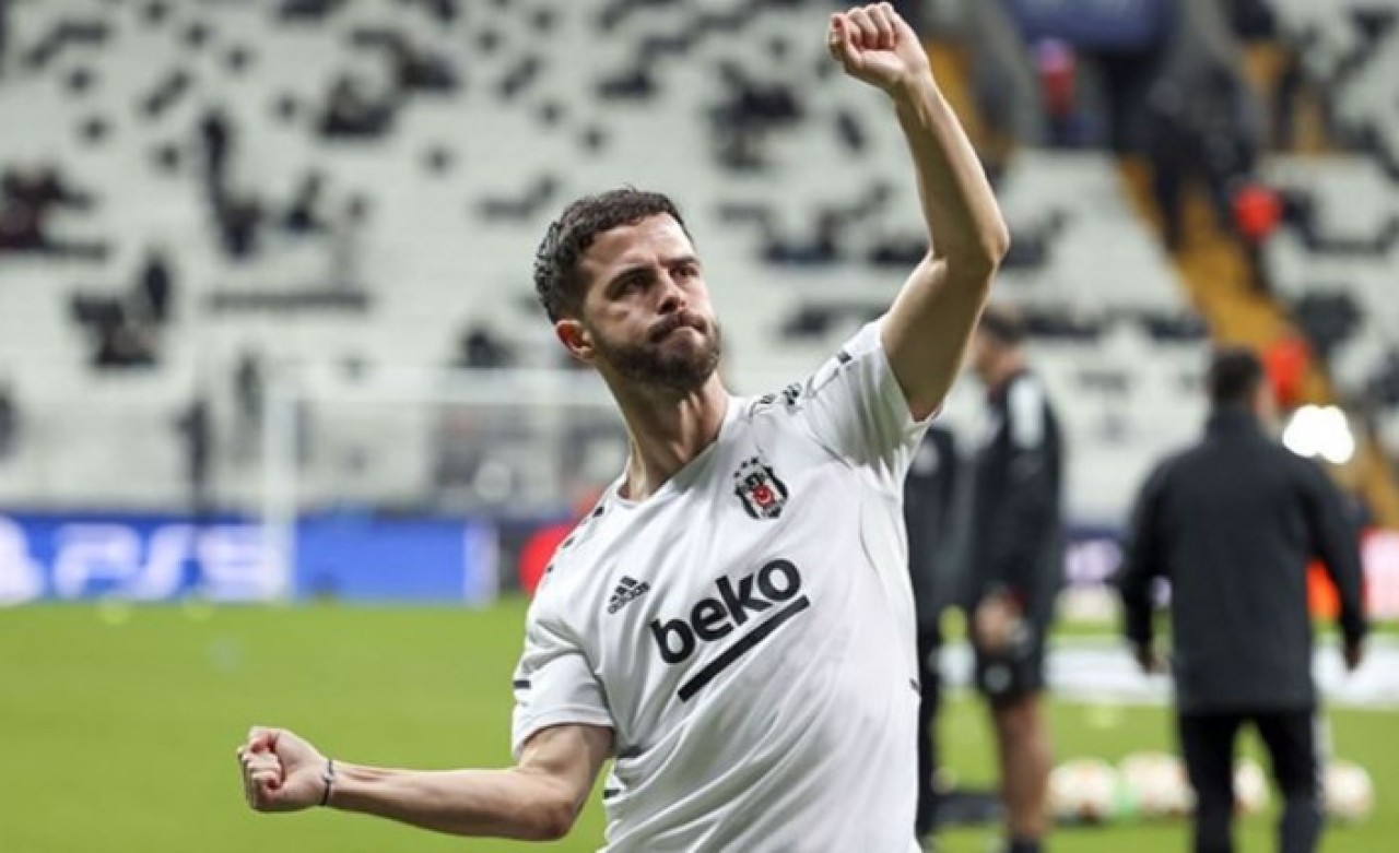 Pjanic'ten flaş açıklamalar: Beşiktaş'dan ayrılacak mı?