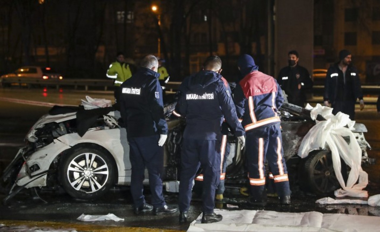 Ankara'da korkunç kaza: Okan Erol öldü,  Berke Danijel Dilek yaralandı