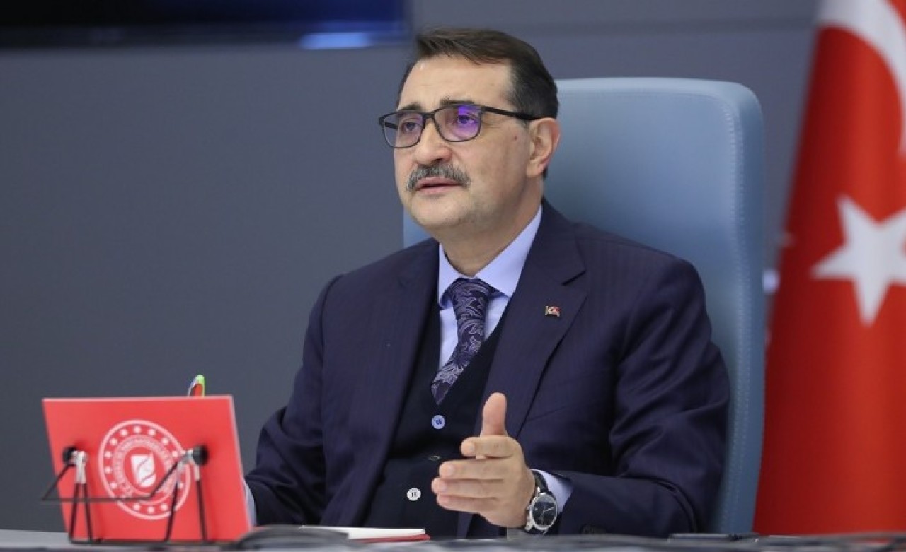 Bakan Dönmez'den elektrik ve doğal gaz zammı açıklaması