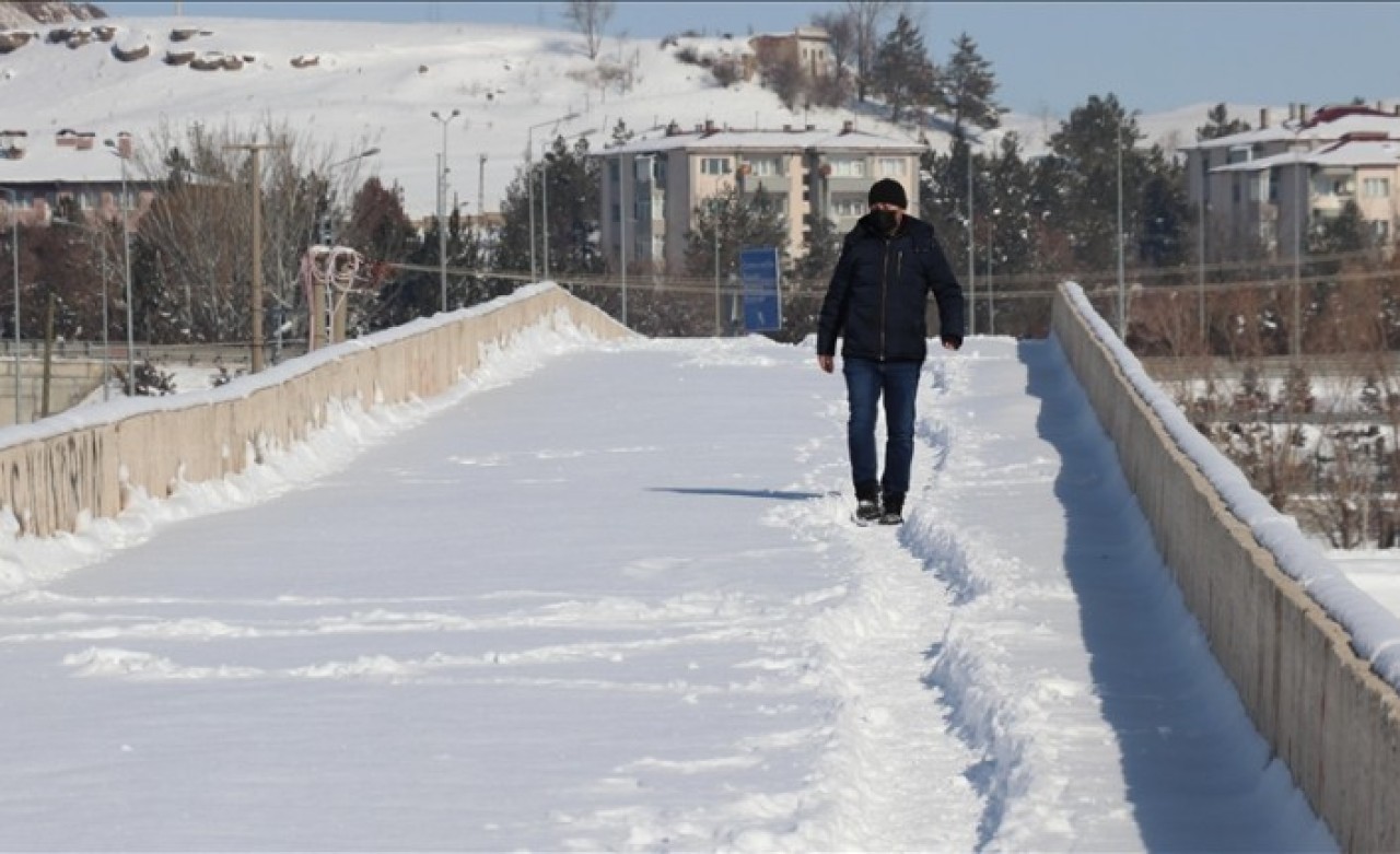 Bu illerde yaşayanlar dikkat: Meteoroloji'den kuvvetli kar yağışı uyarısı