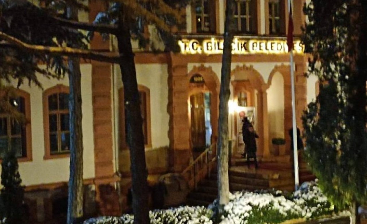 CHP'li belediyede rüşvete suçüstü! 200 bin dolara el konuldu