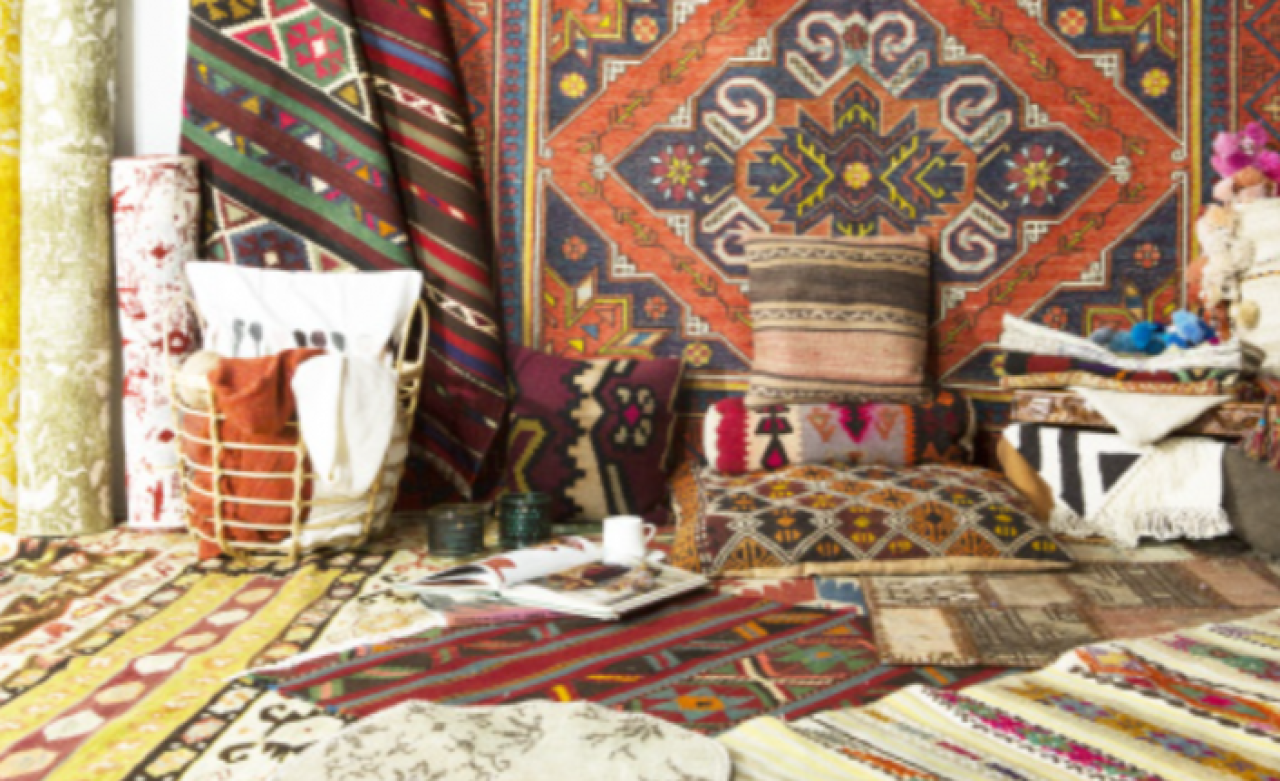 El Dokuması Halı Nasıl Yıkanır?