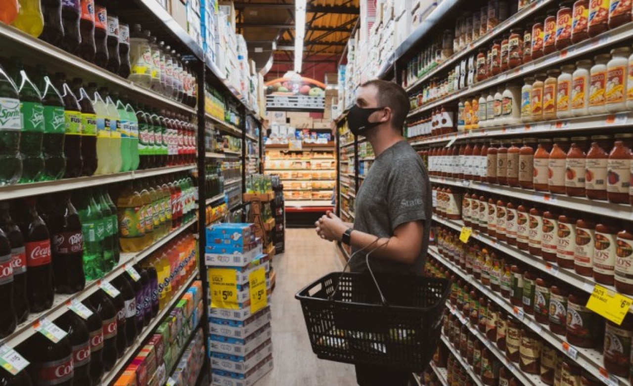 Dövizin düşüşüyle indirim bekleyen vatandaşa marketlerden yeni oyun