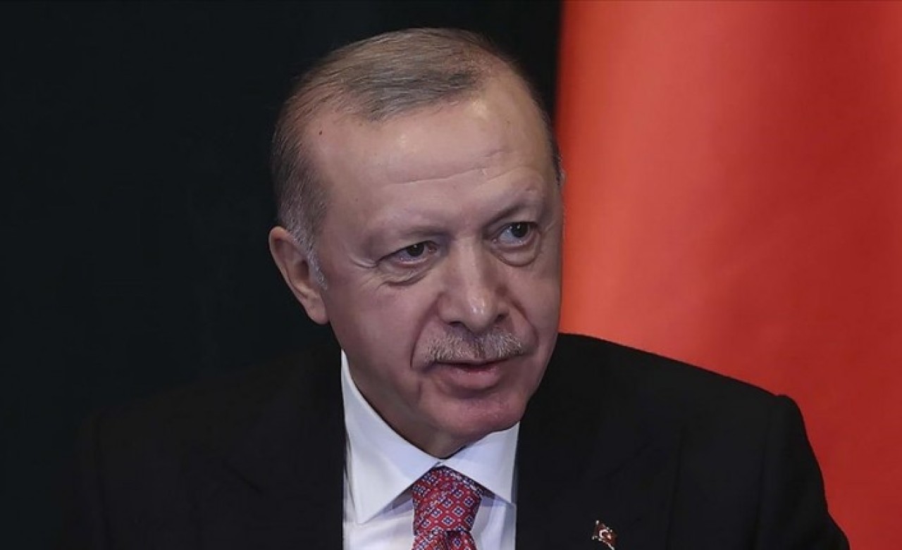 Erdoğan'dan soru soran Arnavut gazeteciye flaş cevap: Bizi ters köşe yapmak istiyorsun galiba!