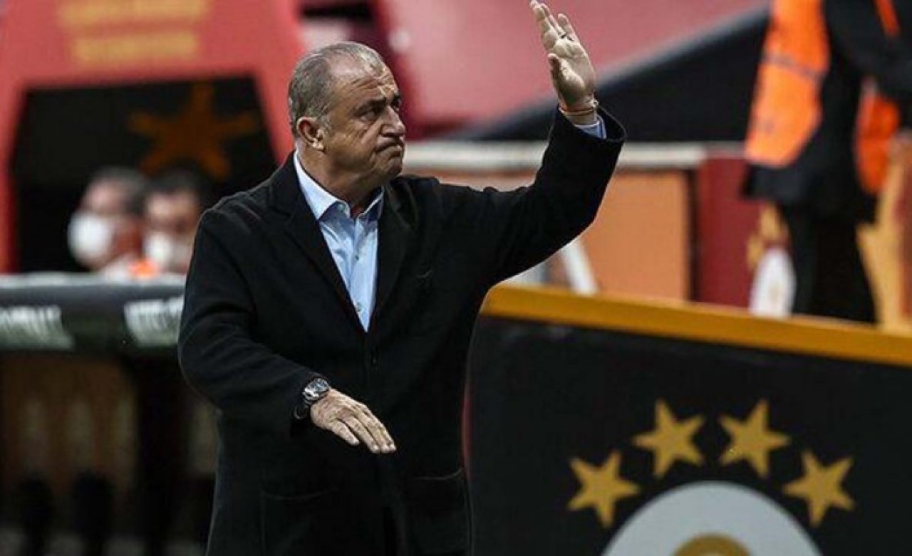 Galatasaray'dan ayrılacağı iddia edilen Fatih Terim'den bomba açıklama!