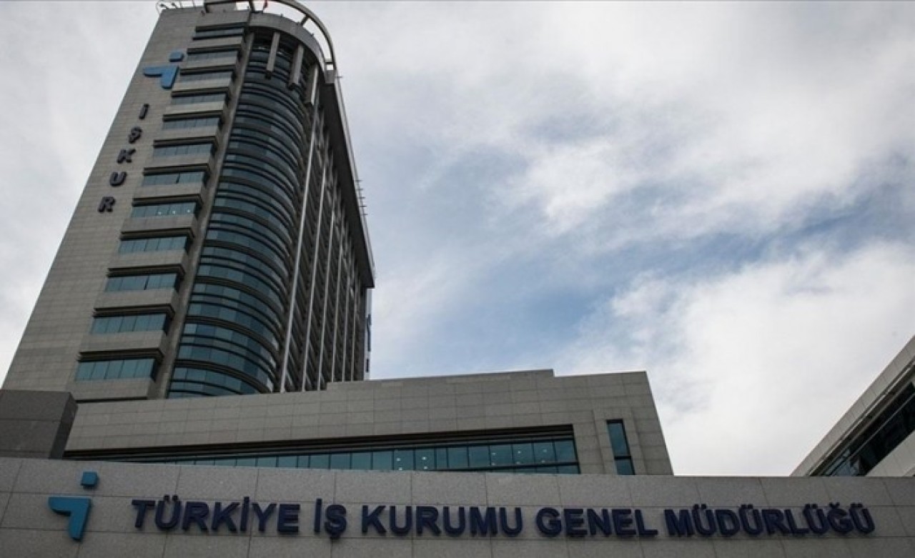 İŞKUR geçen yıl 1 milyon 292 bin kişinin istihdamına aracılık etti