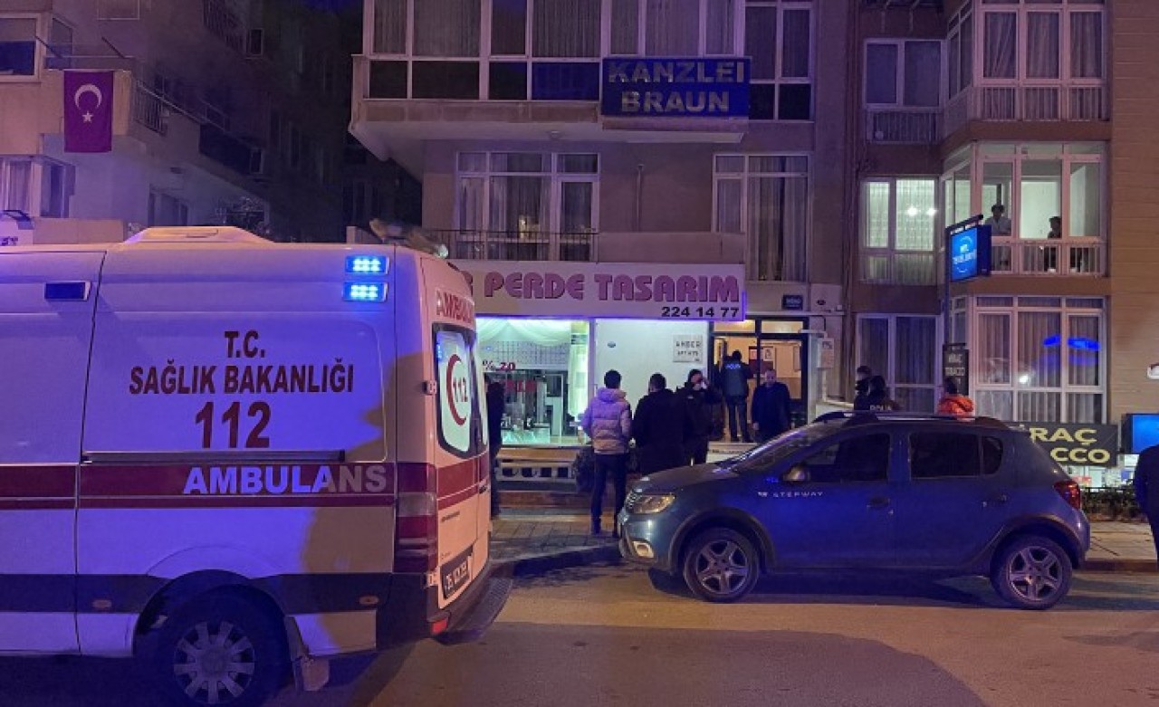 İzmir'de ensesinden bıçaklanan Günay Özyıldız öldü