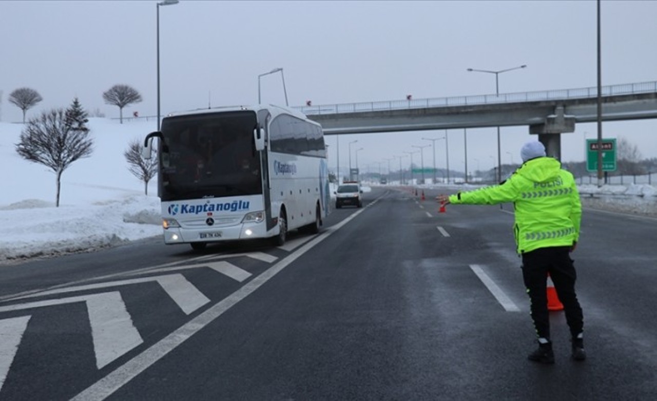 Karayolları açıkladı: Hangi yollar açıldı,  hangi yollar kapalı?