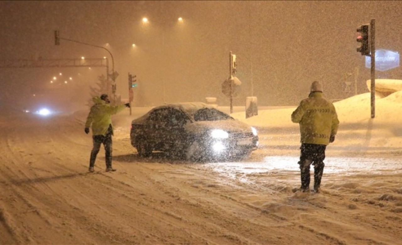 Meteoroloji uyardı: Bu illerde yaşayanlar dikkat,  çok kar yağacak