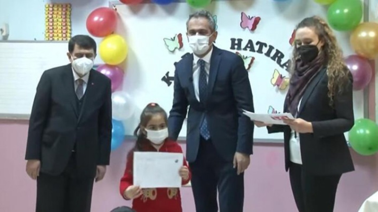 Milli Eğitim Bakanı Özer'den flaş açıklama: Sömestr tatili ne zaman bitecek?