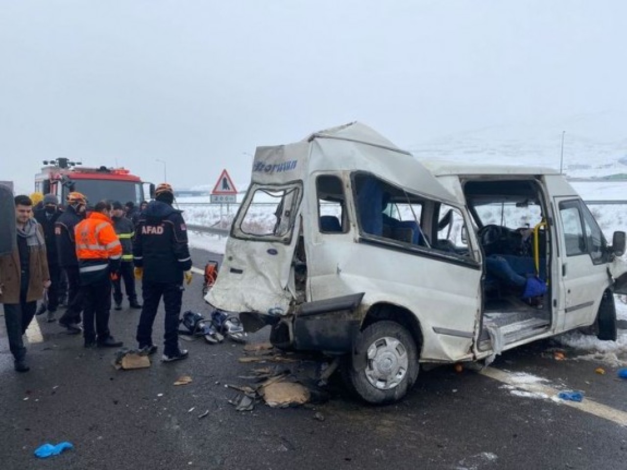 Niğde'de korkunç kaza: Beyaz Etfal,  Mert Etfal,  Ahmet Bircan öldü