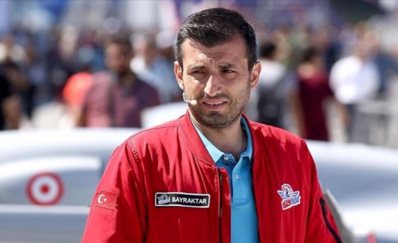 Selçuk Bayraktar'dan 'Ona eğitim verdiğimiz için utanıyorum' diyen profesöre tarihi ayar!