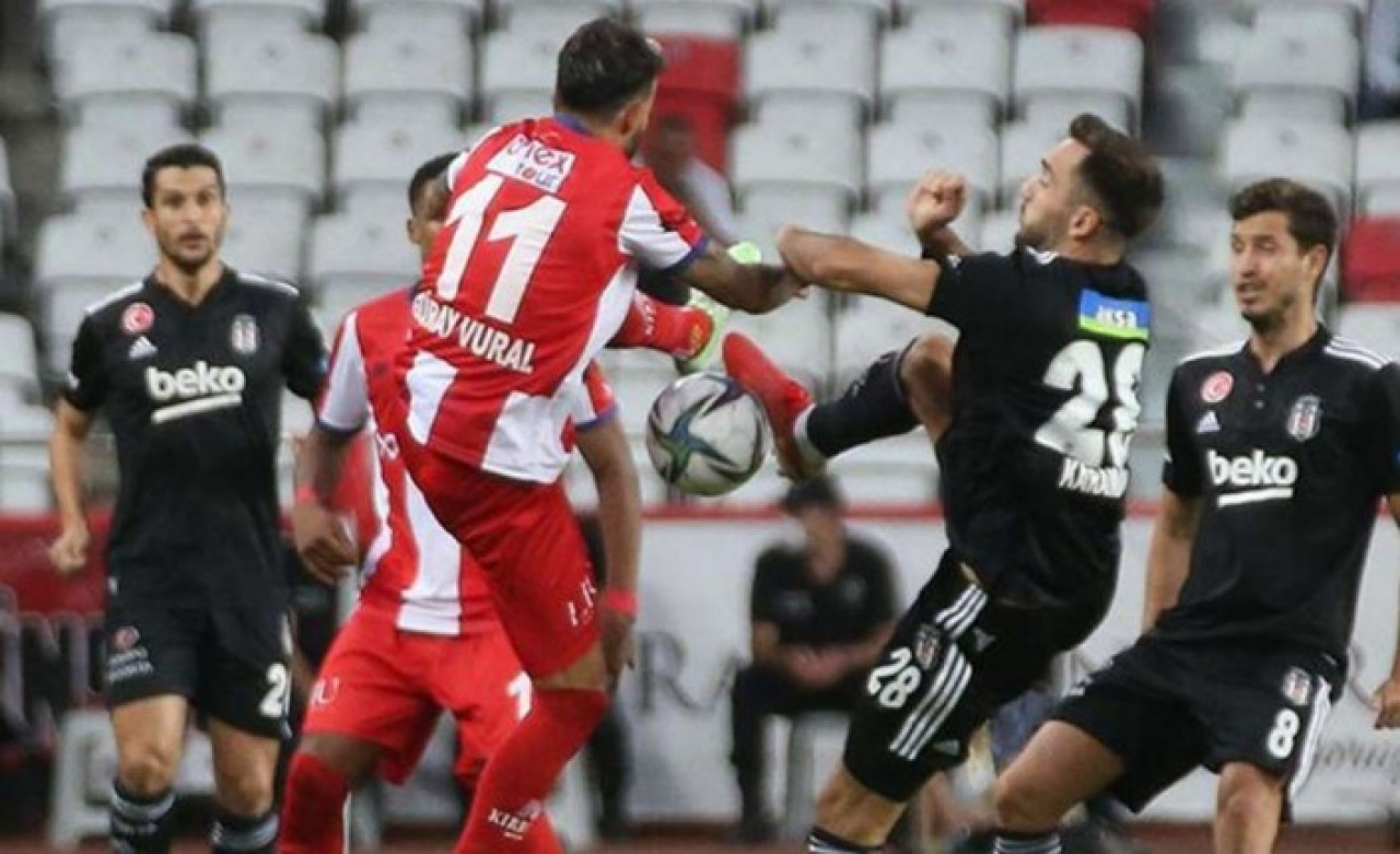 Heyecanlı maç sona erdi: Süper Kupa'nın sahibi belli oldu!