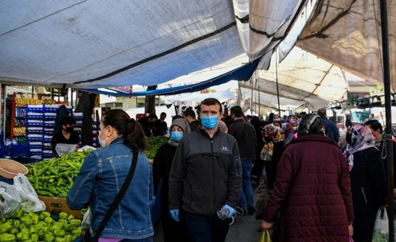 Yoksulluk sınırı açıklandı: Bu parayı kazanamıyorsanız yoksulsunuz!