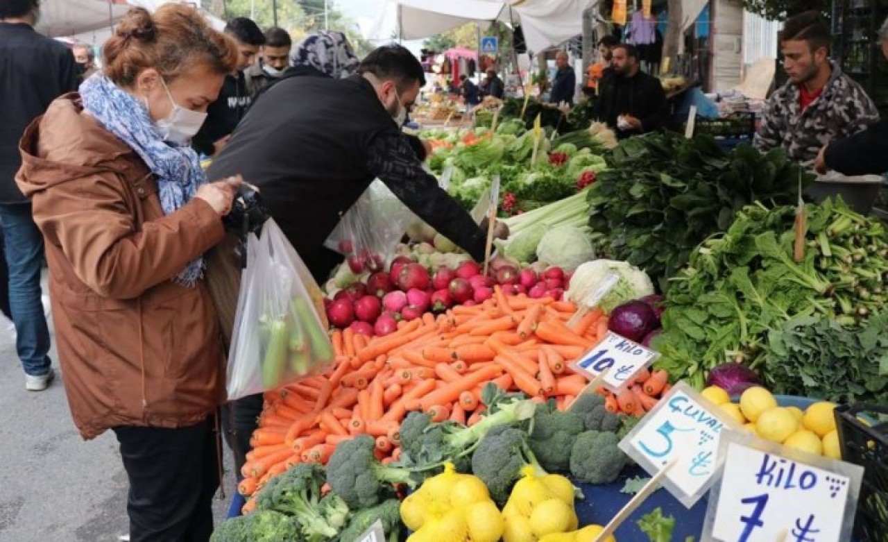 AK Partili isim çarşı-pazardaki ateşin sönmesi için tarih verdi!