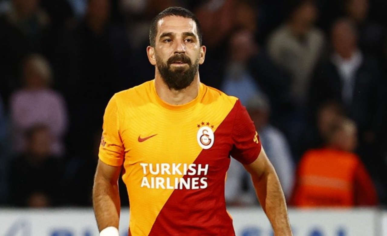 Arda Turan'ın Fatih Terim paylaşımı taraftarları çileden çıkardı