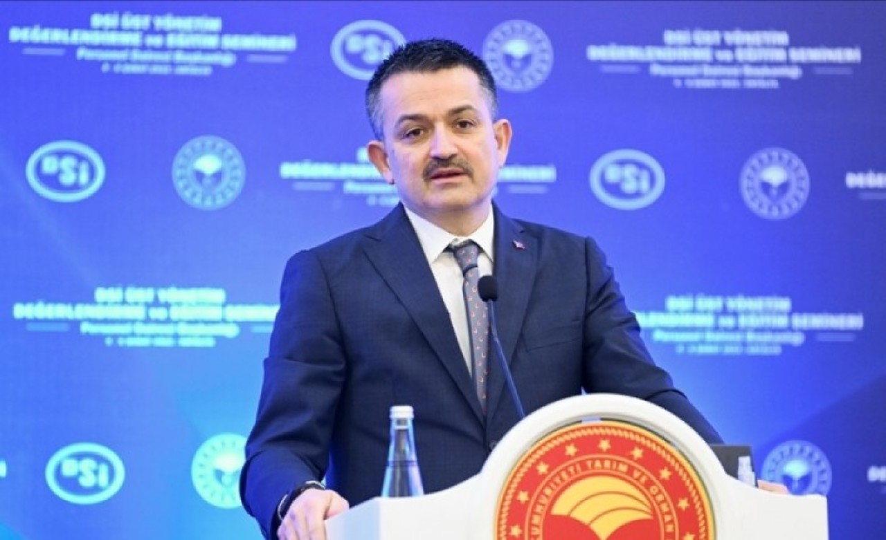 Bakan Pakdemirli'den kötü haber! Kovid-19 testi pozitif çıktı