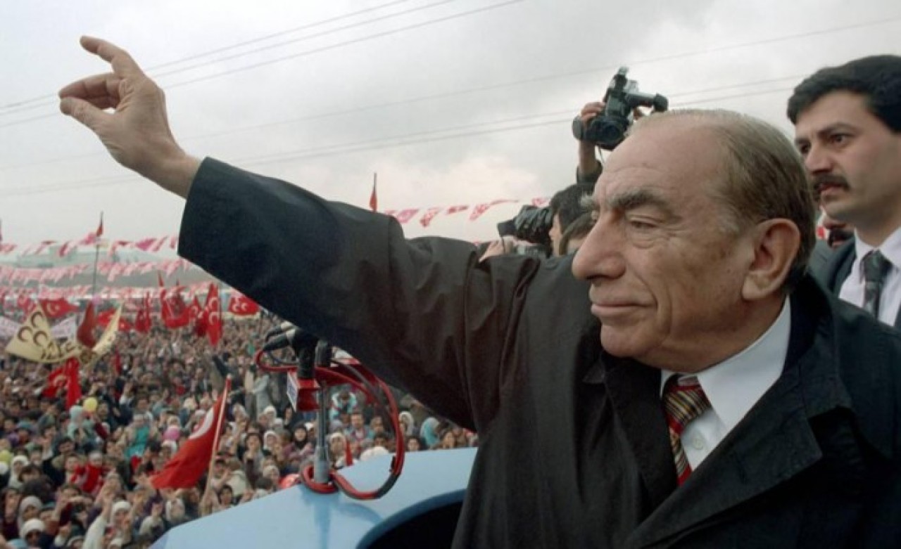 Başbug'un kurdugu Milliyetçi Hareket Partisi 53 yaşında