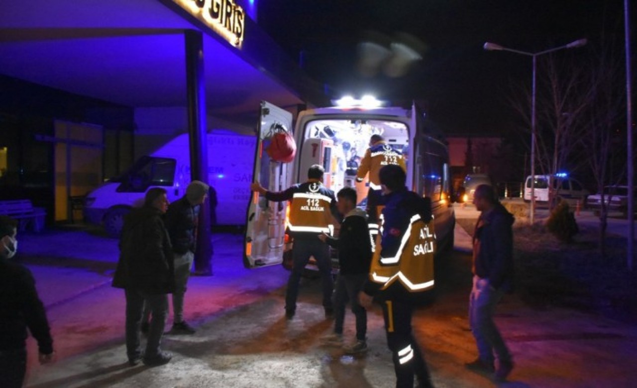 Boyabat'ta silahlı çatışma: 2 ölü,  6 yaralı