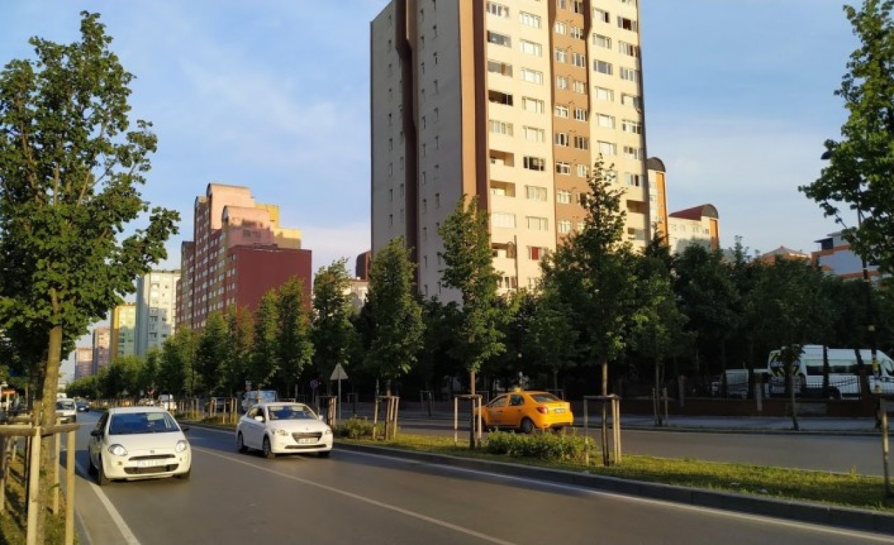 Nüfusuyla 3 il ve 758 ilçeden daha büyük mahalle