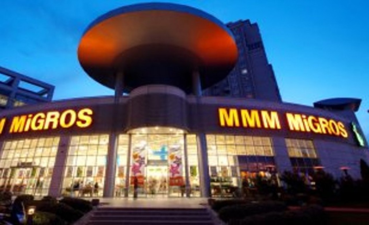 Cem Küçük,  Migros'un patronuna fena ayar verdi