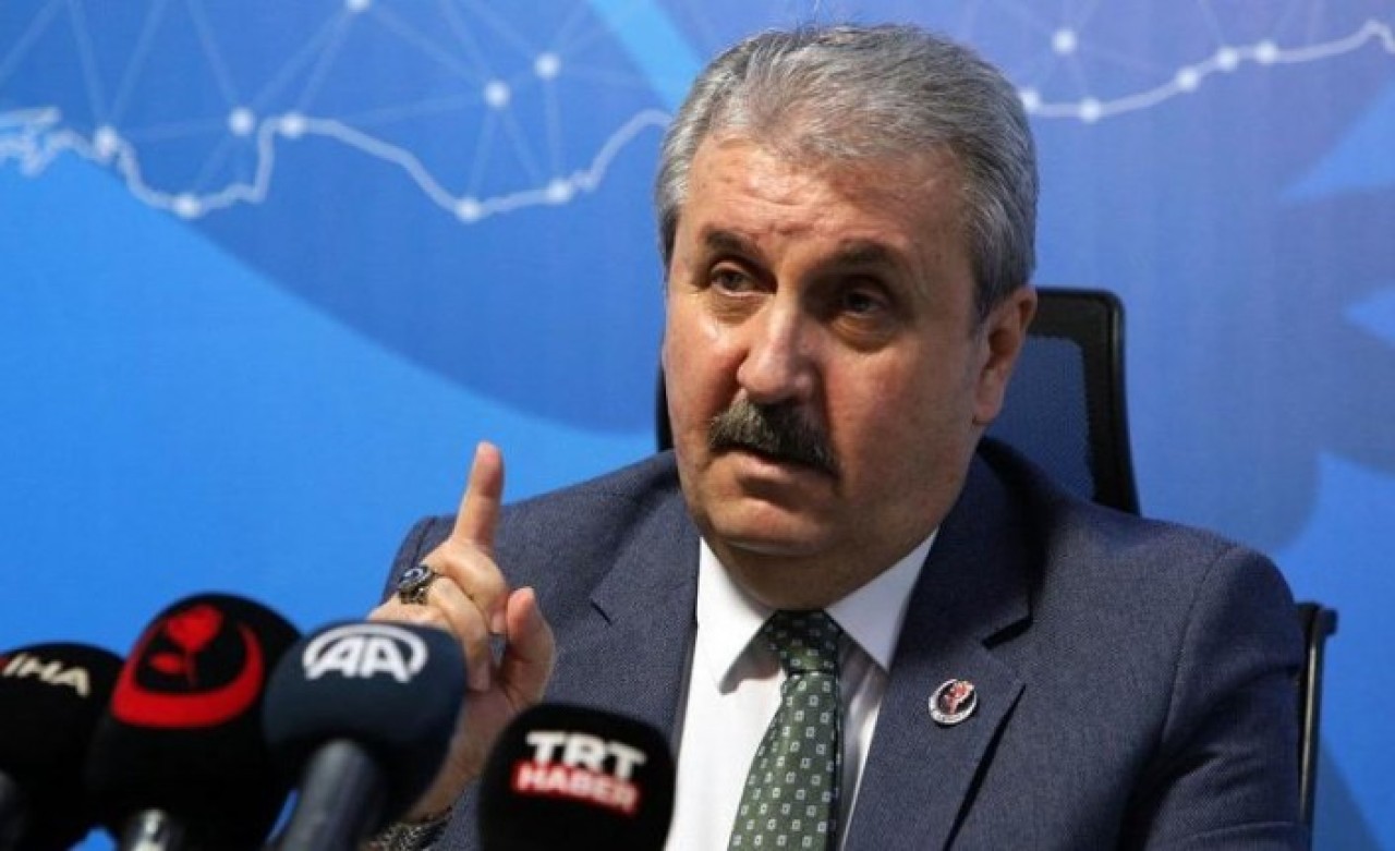 Destici: Türk dünyası tehdit altında! Rusya'ya gereken cevap verilmeli