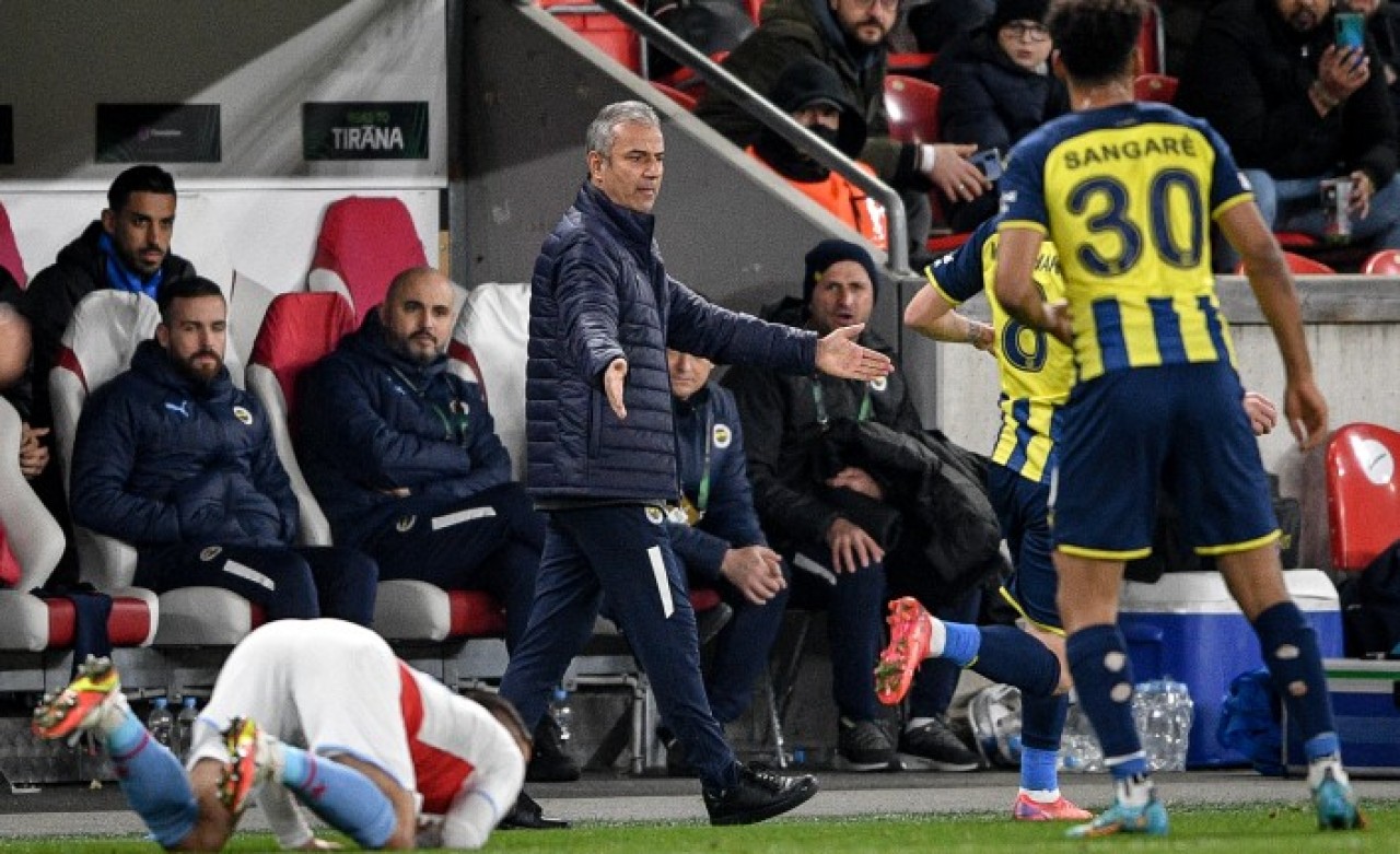 Fenerbahçe Sparta Prag'a yine yenildi,  İsmail Kartal'dan itiraflar geldi
