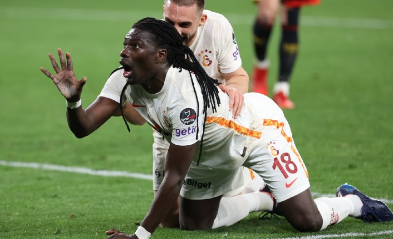 Gomis girdi,  Galatasaray Göztepe'yi yendi: Böyle maç görülmedi,  penaltı düellosu