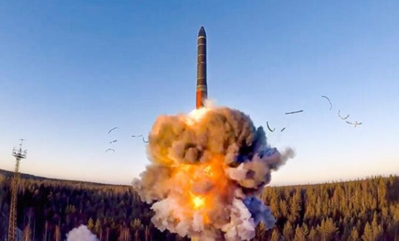 Putin emri verdi: Füzeler peş peşe ateşlendi