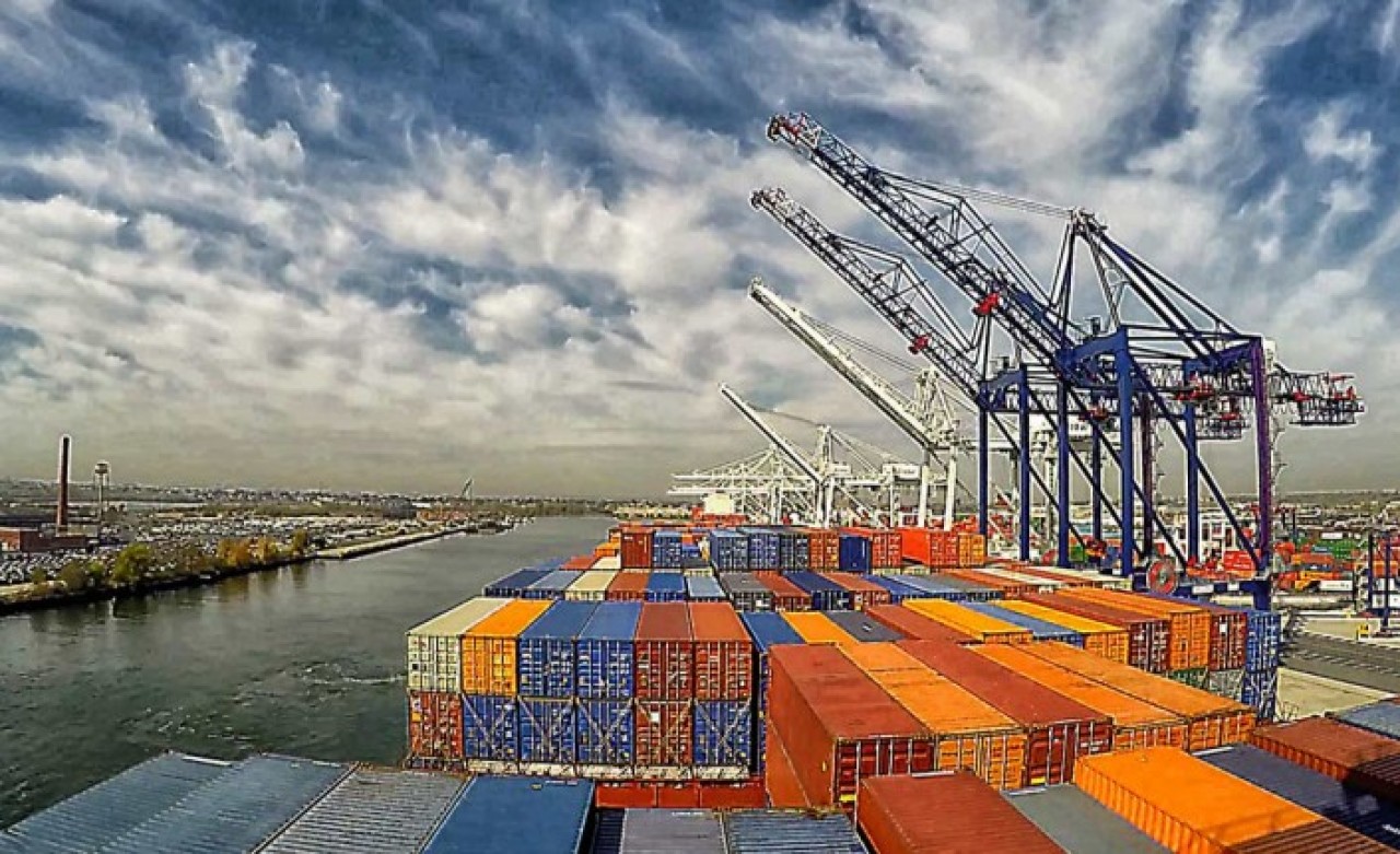 İhracatçılar 300 milyar dolar ihracat  hedefi için kolları sıvadı