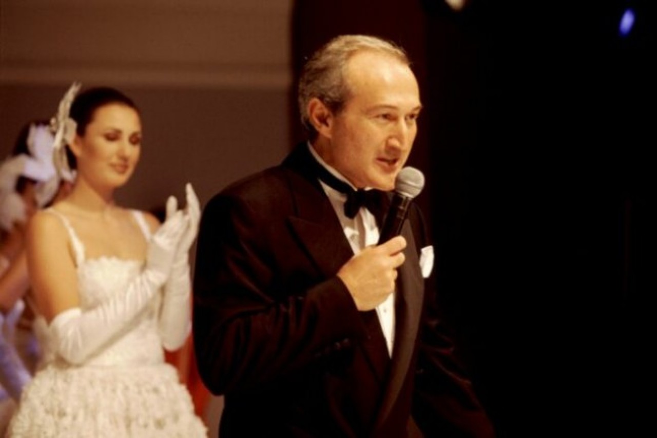 Ünlü modacı Vural Gökçaylı öldü: Vural Gökçaylı kimdir?