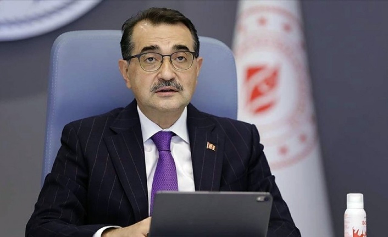 Bakan Dönmez: Karadeniz'deki gaz rezervi konutların 30 yıl ihtiyacını karşılar