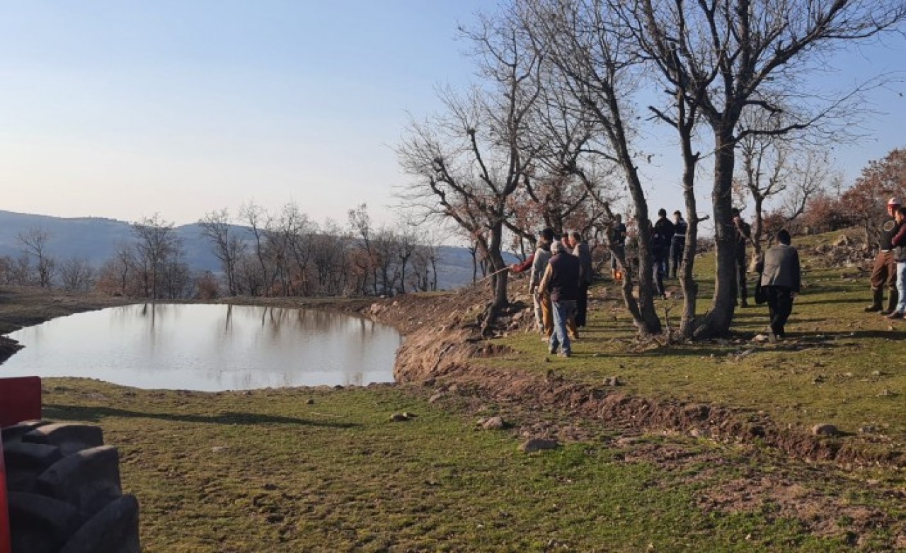 Bigadiç'te gölete düşen 10 yaşındaki Emir Esnek öldü