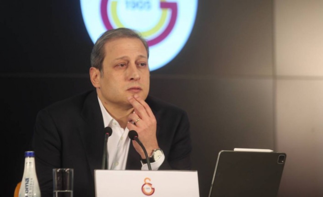 Burak Elmas'tan Ahmet Nur Çebi'ye sert cevap