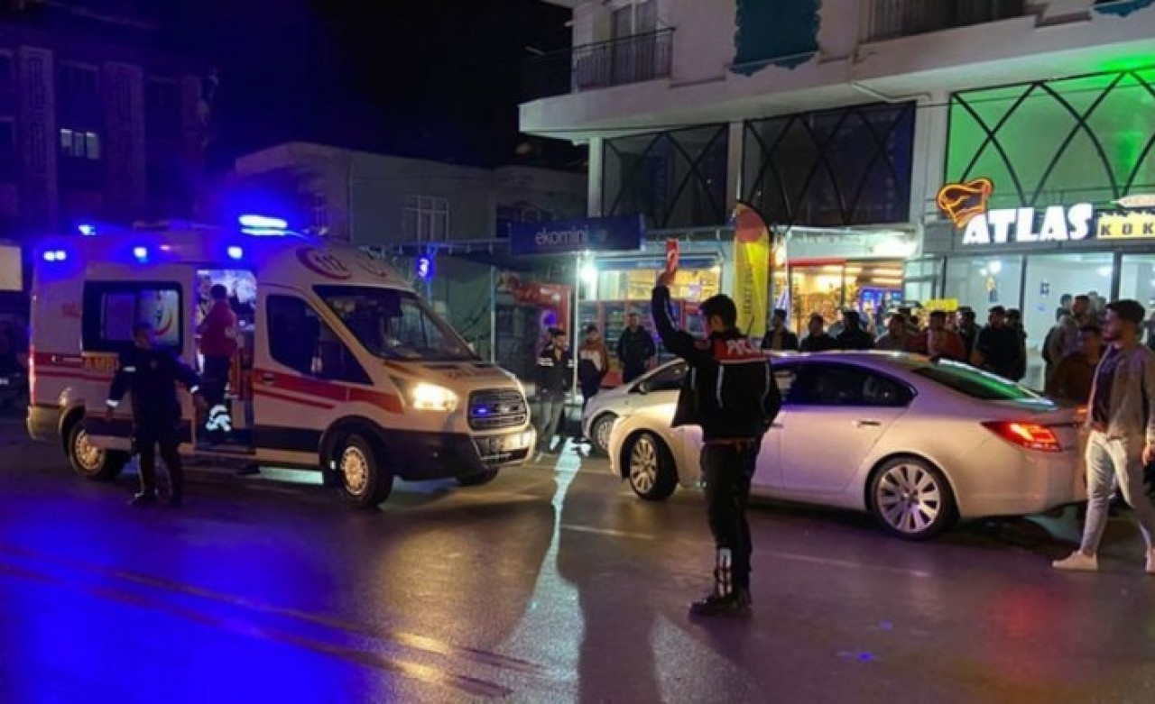 Burdur'da bıçaklı cinayet: Burak Akgöz ve Mehmet Daşdiken öldü