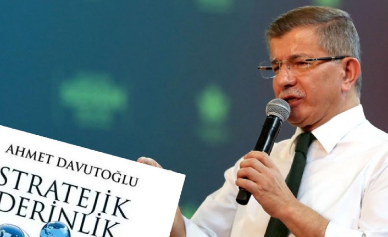 Öngörüleri elinde patladı! Davutoğlu ne kadar ‘stratejik derinliğe’ sahip?