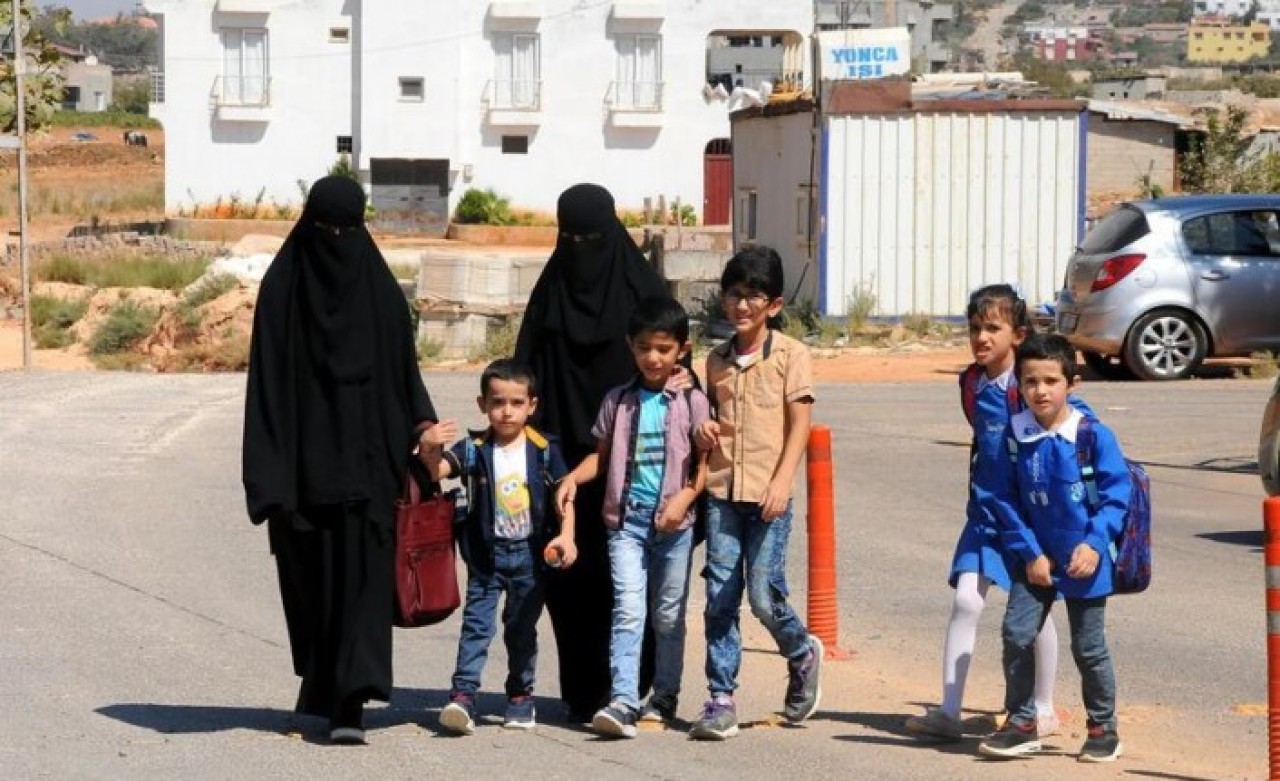 İçişleri Bakanlığı,  Suriyelilerle ilgili sözleri nedeniyle Hatay Belediye Başkanı Lütfü Savaş için harekete geçti
