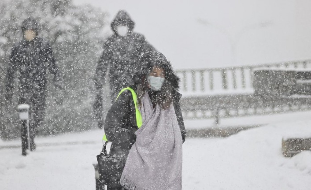 İstanbul Valisi Yerlikaya'dan flaş uyarı: Lütfen evlerimize dönelim!
